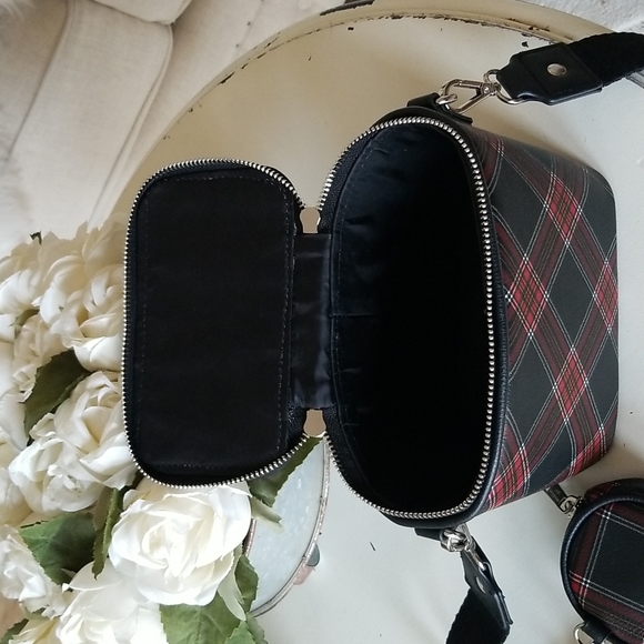 NWOT Madden Girl plaid bag - Picture 6 of 6